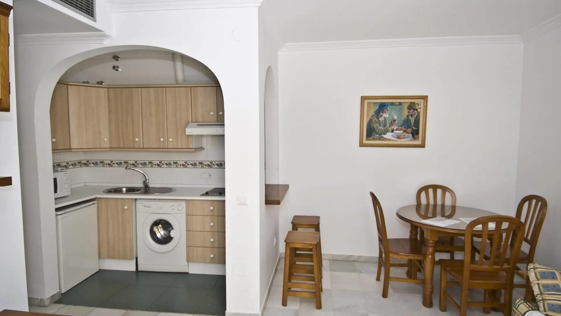 Apartamentos Hc Burriana Playa Spain