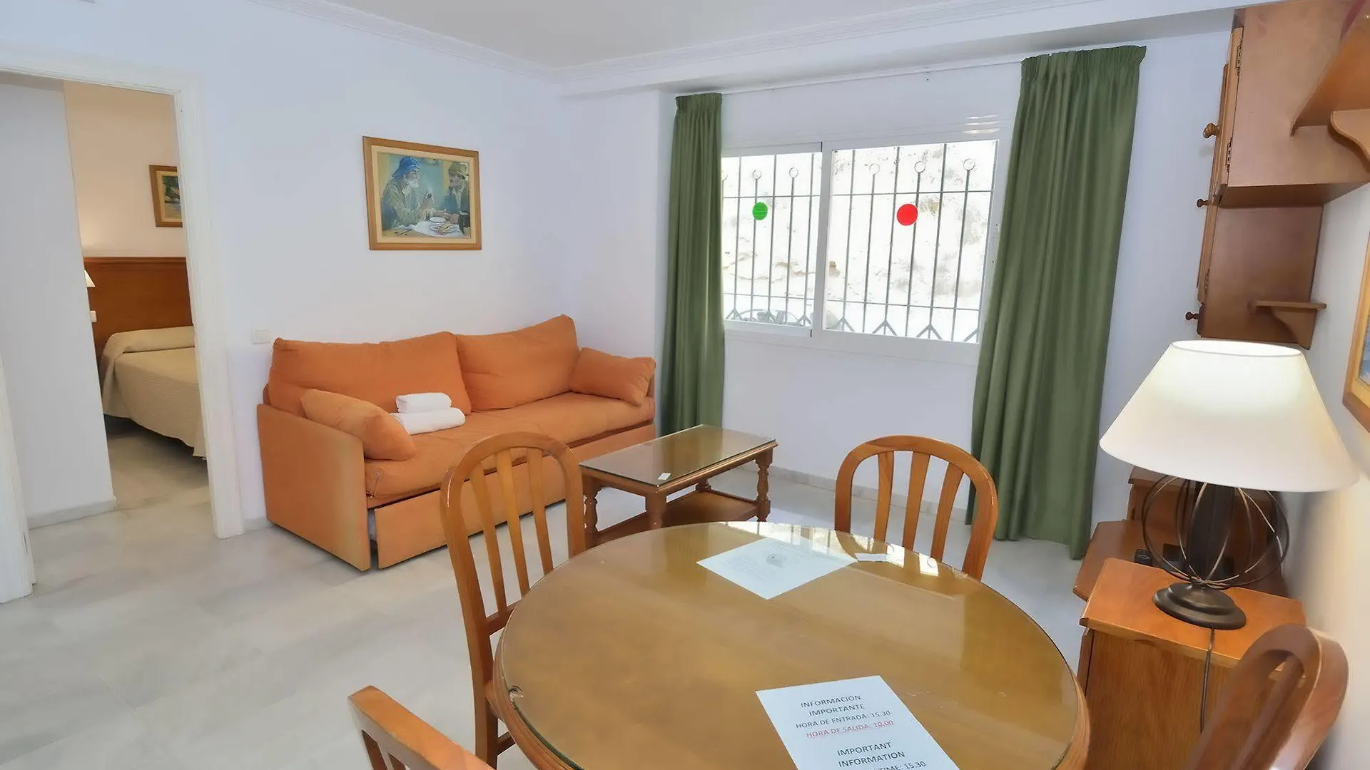 Apartamentos Hc Burriana Playa Apartment Nerja