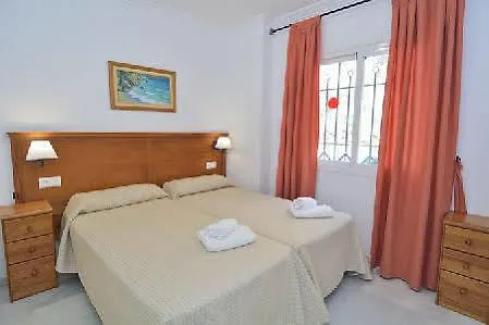 Apartamentos Hc Burriana Playa Nerja